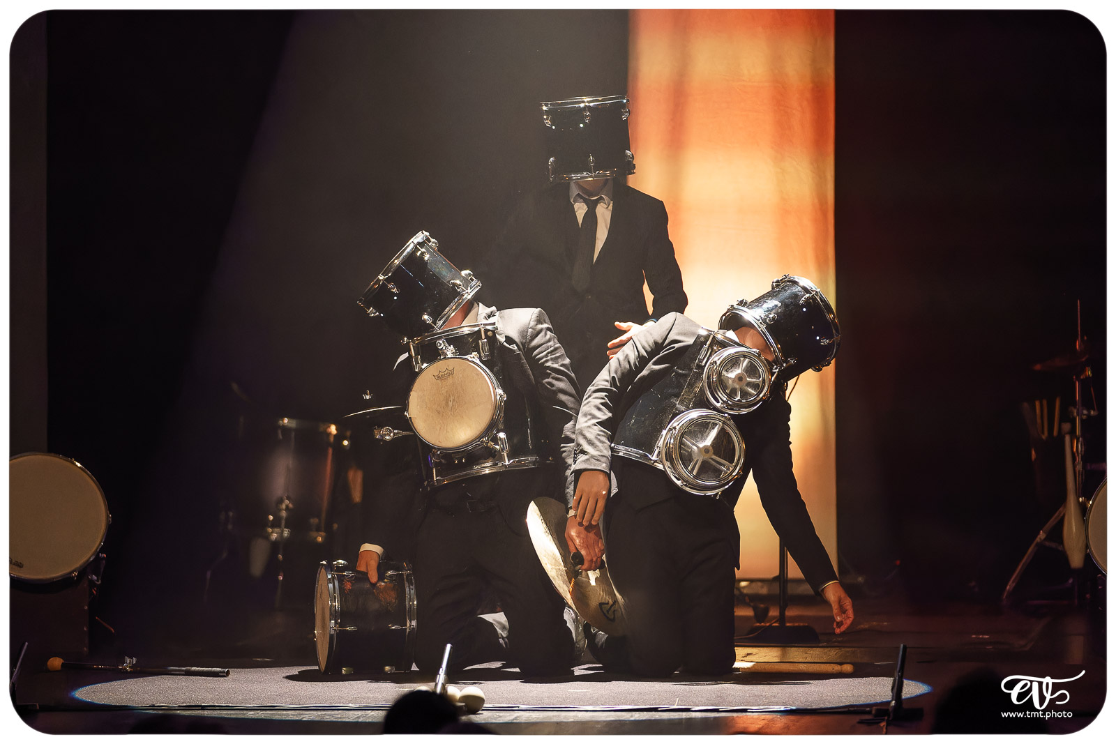 DRUM BROTHERS (LES FRÈRES COLLE)